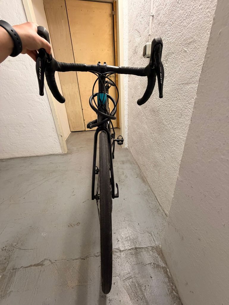 Used Liv Liv Avail Advanced 2 (2021) 2021 Road & Gravel, Black — image 7 of 9