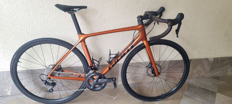 Used Giant TCR Advanced Disc 1 Pro Compact 2022 2022 Road & Gravel, Orange — image 1 of 10