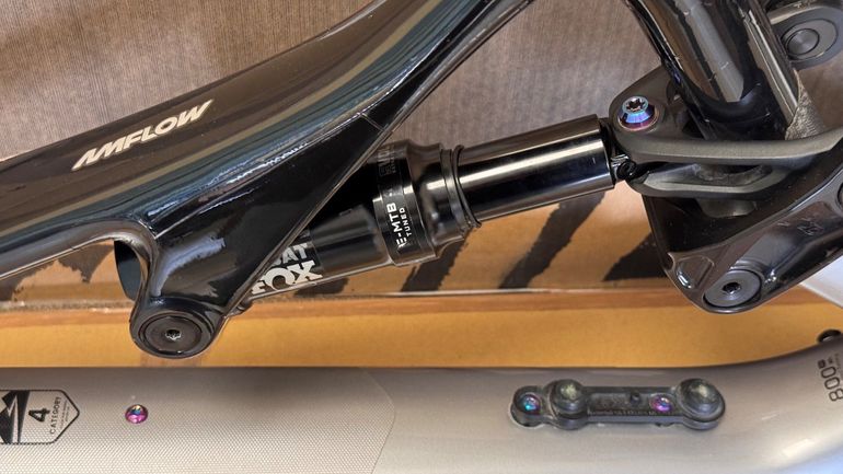 Used Amflow PL Carbon (800Wh) 2025 Frameset 2025 Mountainbike — image 7 of 13