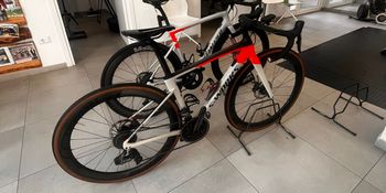 Used Specialized Roubaix Pro - SRAM Force eTap AXS 2020 2020 Road & Gravel, Red — image 5 of 5