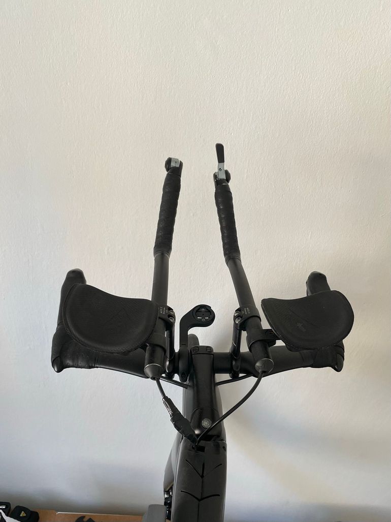 Used Felt Ia Shimano Ultegra 2020 Road & Gravel, Nero — image 5 of 13