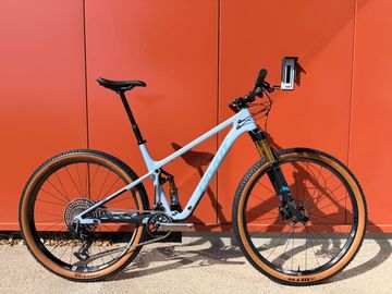 Brugt Pivot Mach 4 SL 2025 2025 Mountainbike — billede 1 af 7