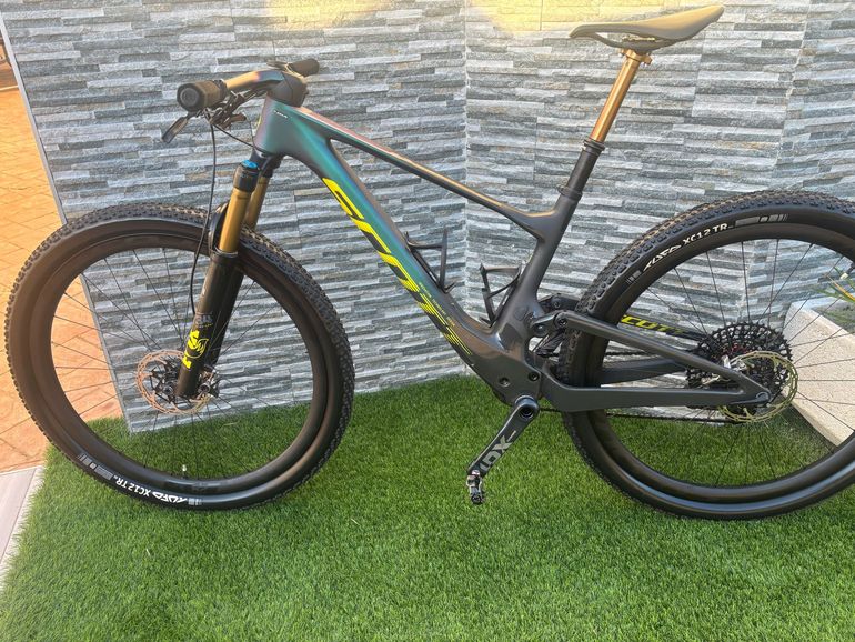 Used Scott Spark SRAM XX Eagle AXS (T-Type) 2023 Mountainbike, Verde — image 3 of 5