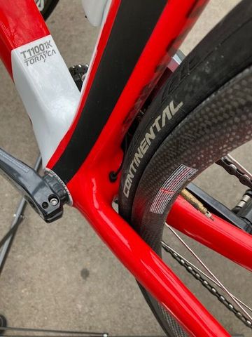 Pinarello DOGMA F8W 2016 2016 Road & Gravel usato, Rosso — immagine 11 di 20