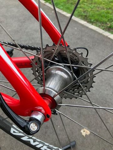 Pinarello DOGMA F8W 2016 2016 Road & Gravel usato, Rosso — immagine 12 di 20