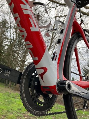 Pinarello DOGMA F8W 2016 2016 Road & Gravel usato, Rosso — immagine 8 di 20