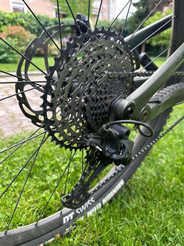 Canyon Spectral 125 CF 7 2022 2022 Mountainbike usato, Verde — immagine 3 di 3