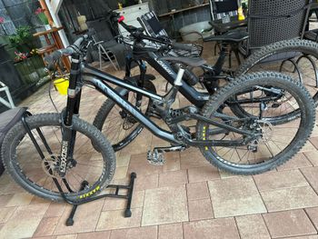 Used Canyon Sender AL 5.0 2019 2019 Mountainbike, Black, 27.5 — image 1 of 4