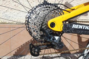 Used Nukeproof Mega 290 Carbon Elite 2022 2022 Mountainbike, Orange, 29 — image 9 of 18