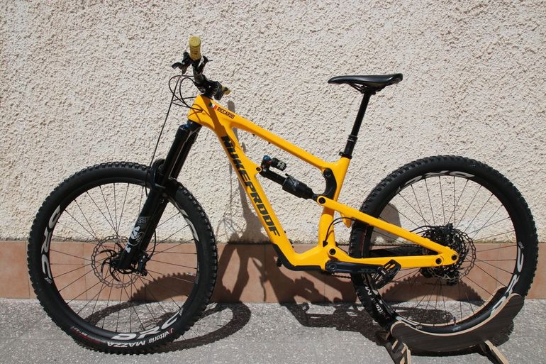 Used Nukeproof Mega 290 Carbon Elite 2022 2022 Mountainbike, Orange, 29 — image 3 of 18