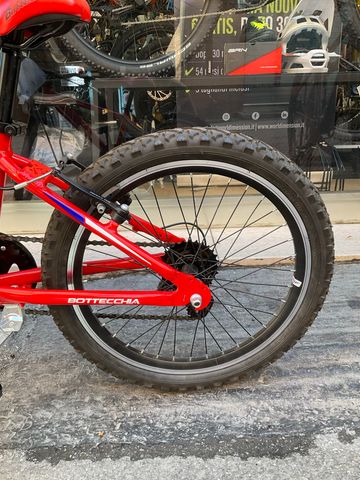 Used Bottecchia Custom L-TWOO A2 2025 Youth, Red — image 2 of 3