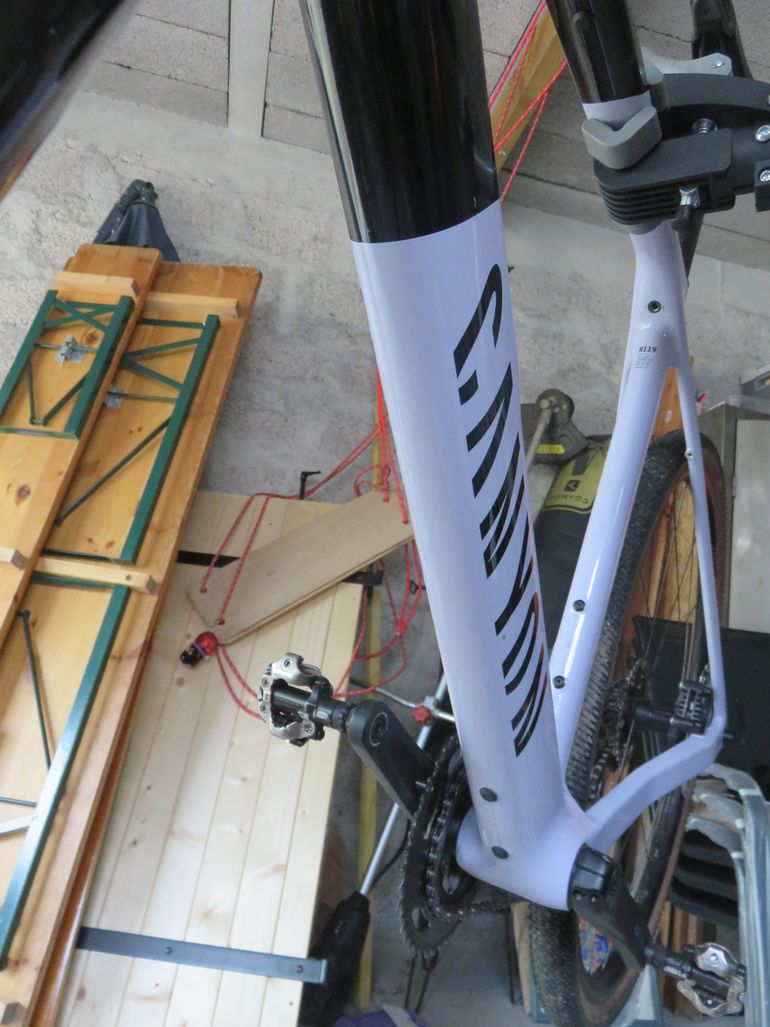 Used Canyon Grail CF SL 7 2024 2024 Road & Gravel — image 11 of 14