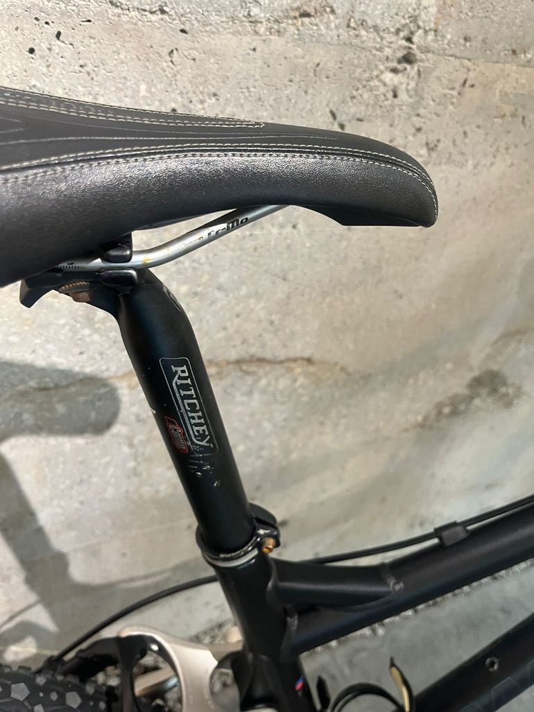 Used Specialized Epic Alloy 2008 Mountainbike, Nero — image 8 of 9