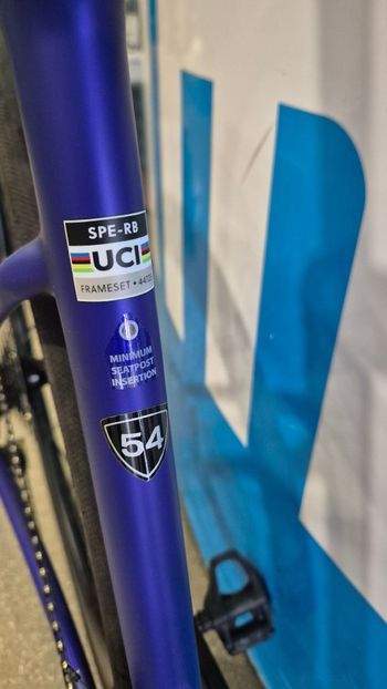Used Specialized Roubaix SL8 Sport - Shimano 105 2024 2024 Road & Gravel, Blue — image 7 of 7