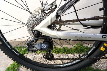 Gebrauchtes Mondraker Foxy 2012 Mountainbike, Hellgrau — Bild 4 von 6