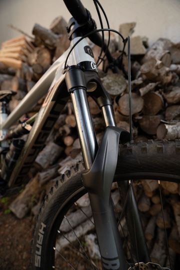 Polygon SISKIU T7 2024 2024 Mountainbike usato, Grigio chiaro — immagine 12 di 12