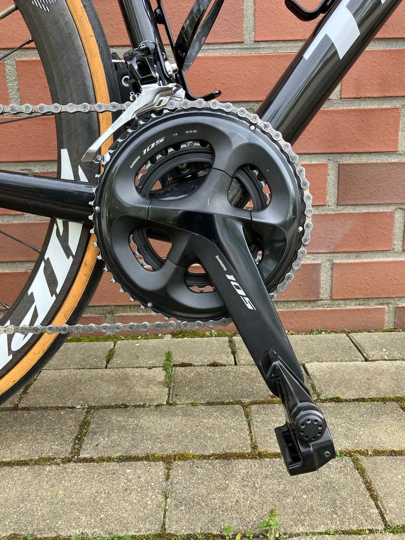 Used Trek Domane SL 5 Disc 2018 2018 Road & Gravel, Black — image 8 of 13