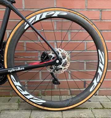 Used Trek Domane SL 5 Disc 2018 2018 Road & Gravel, Black — image 12 of 13