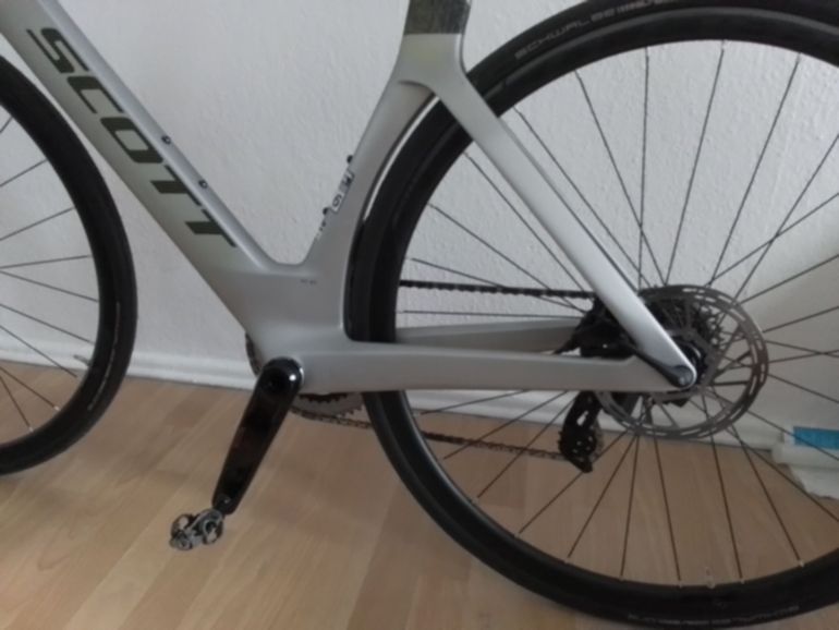 Used Scott RC 30 2025 2025 Road & Gravel, Light Gray — image 3 of 11