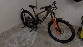Santa Cruz, 5010 GX AXS RSV / Carbon C 2023