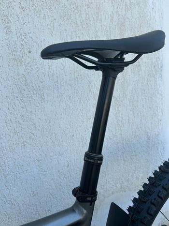 Used Specialized Enduro Other Shimano 2018 Mountainbike — image 5 of 9