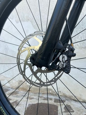 Used Specialized Enduro Other Shimano 2018 Mountainbike — image 6 of 9