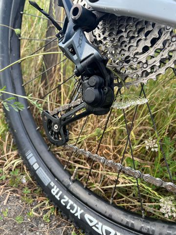 Gebrauchtes Orbea OIZ M30 2024 2024 Mountainbike, Weiß, 29 — Bild 5 von 12