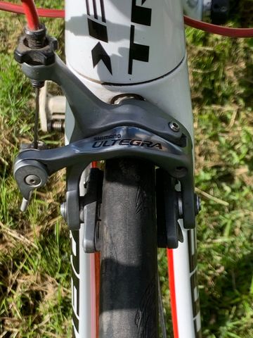 Used Trek Madone 4.9 2010 2010 Road & Gravel, White — image 5 of 5