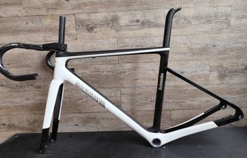 Used Schmolke Carbon Schmolke Aerrow SL, Unikat (Sonderlackierung) Frameset 2026 Road & Gravel