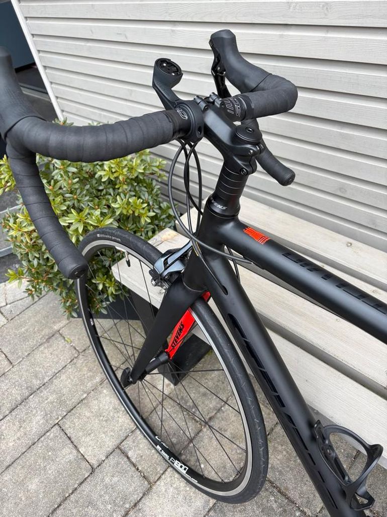 Used Stevens Stevens Stelvio Sondermodell Ultegra 2025 Road & Gravel, Black — image 5 of 11