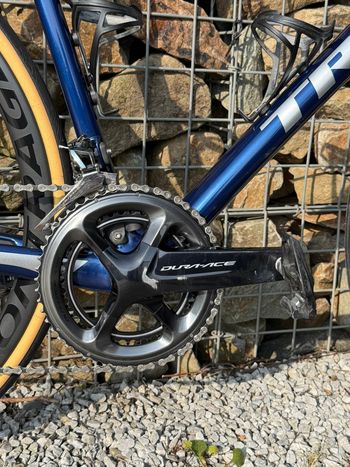 Used Trek Émonda SLR 8 Disc 2018 2018 Road & Gravel, Blue — image 2 of 6