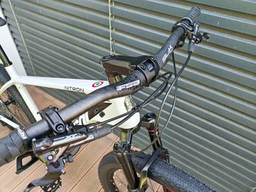 Bianchi Nitron 9.3 XT/SLX 2025 2025 Mountainbike de segunda mano, Blanco — imagen 6 de 20