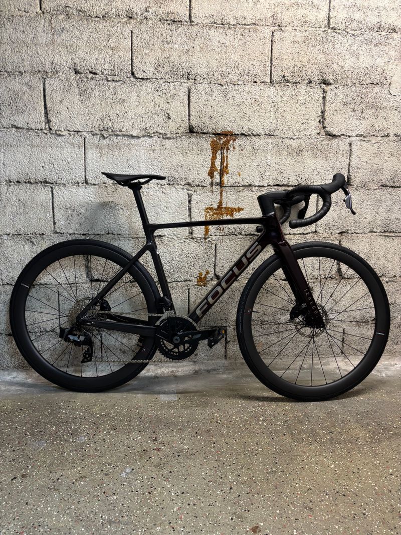 Used Focus IZALCO MAX 8.9 2025 2025 Road & Gravel