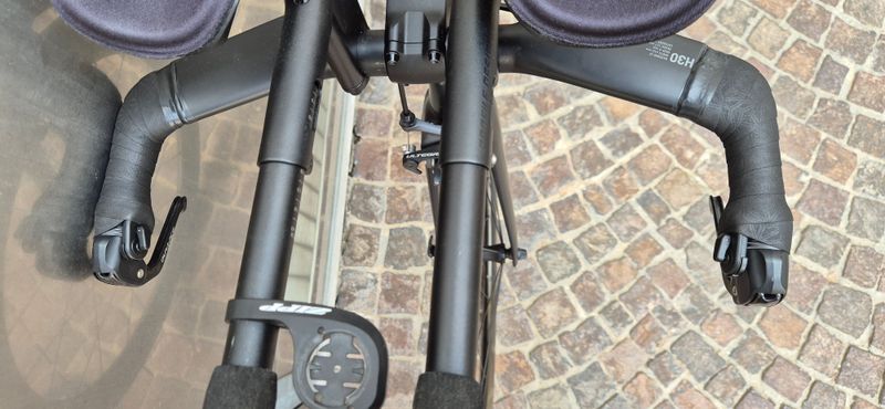 Used Canyon Speedmax CF 8.0 2020 2020 Road & Gravel, Black — image 5 of 13