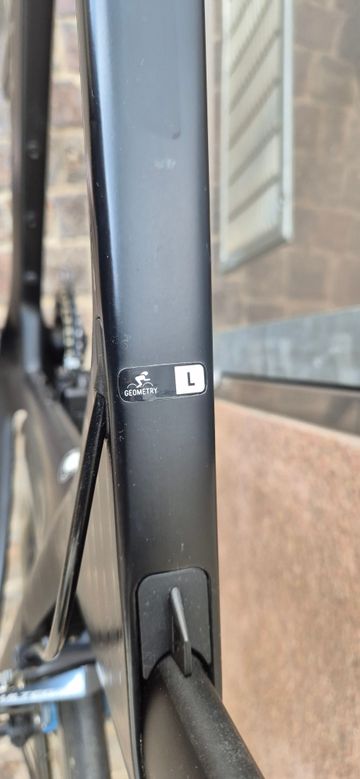 Used Canyon Speedmax CF 8.0 2020 2020 Road & Gravel, Black — image 7 of 13
