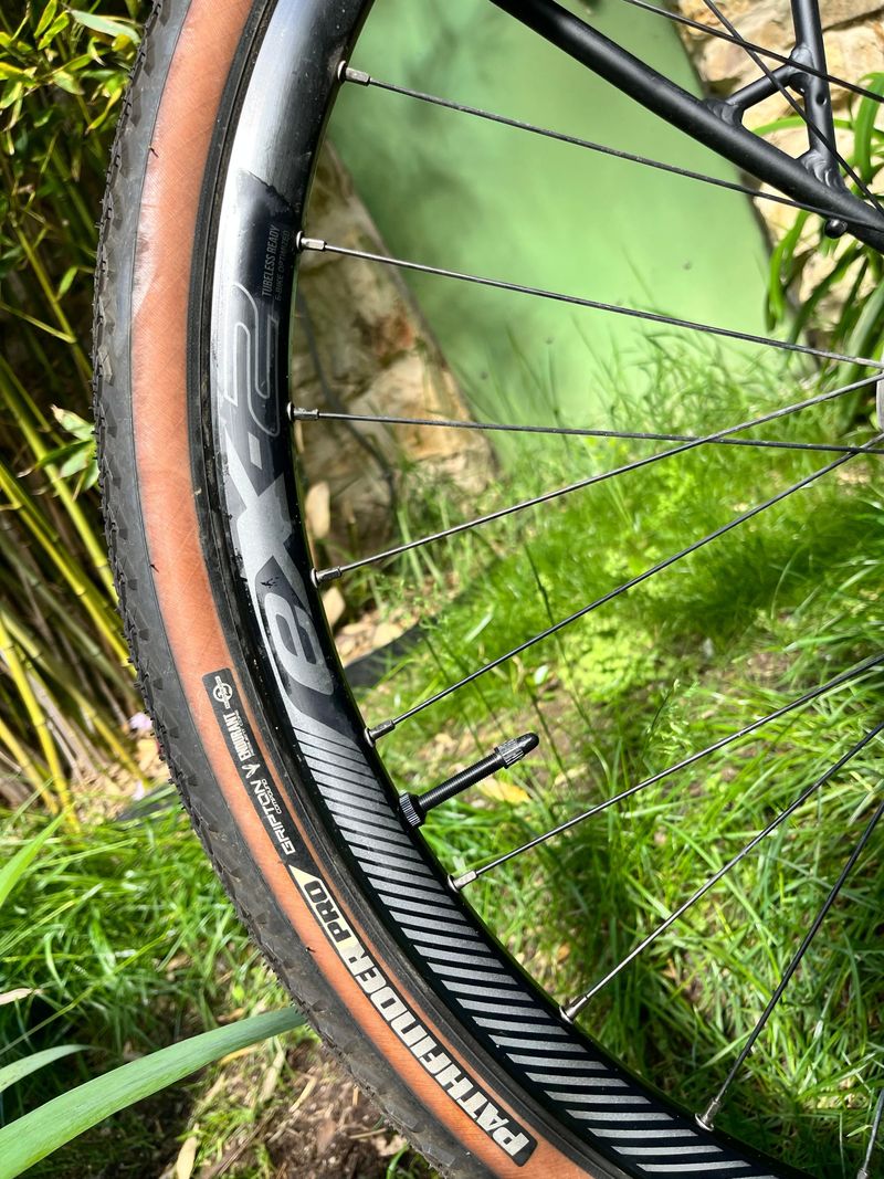 Gebrauchtes Giant Revolt, E+ Pro XR 2022 2022 Road & Gravel, Violett — Bild 9 von 26