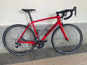 Used Trek Domane SL 6 2018 2018 Road & Gravel — image 1 of 8