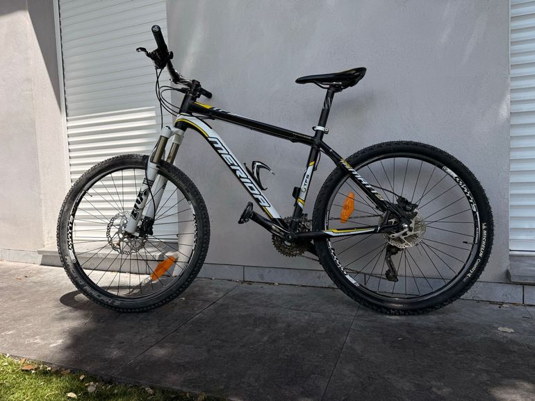 Used Merida TFS Shimano Deore XT 2017 Mountainbike, Schwarz — image 1 of 5