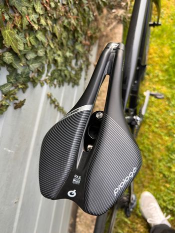 Used Pinarello Gan Shimano Ultegra 2017 Road & Gravel, Black — image 5 of 10