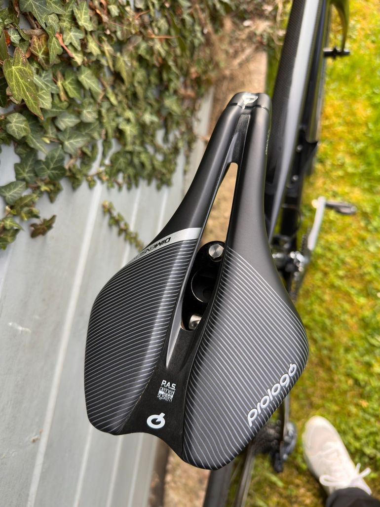 Used Pinarello Gan Shimano Ultegra 2017 Road & Gravel, Black — image 5 of 10