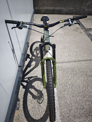 Used Commencal META TR SRAM GX Eagle AXS 2024 Mountainbike, Green, 29 — image 6 of 21