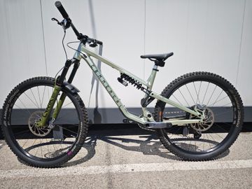 Used Commencal META TR SRAM GX Eagle AXS 2024 Mountainbike, Green, 29 — image 2 of 21