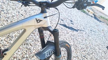 Used YT Industries Capra Blaze 29 2022 2022 Mountainbike, Light Gray, 29 — image 10 of 13