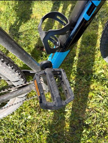 Used CUBE ANALOG 2022 2022 Mountainbike, Black, 27.5, 29 — image 5 of 7