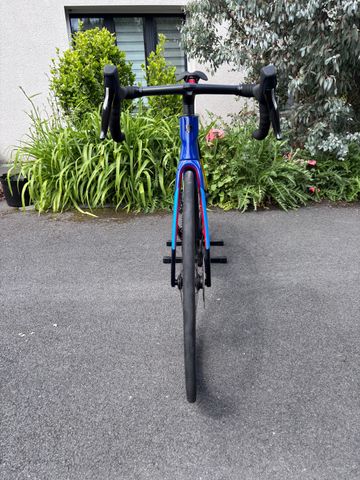 Gebrauchtes Trek Madone SRAM Force eTap AXS 2025 Road & Gravel, Blau — Bild 4 von 4