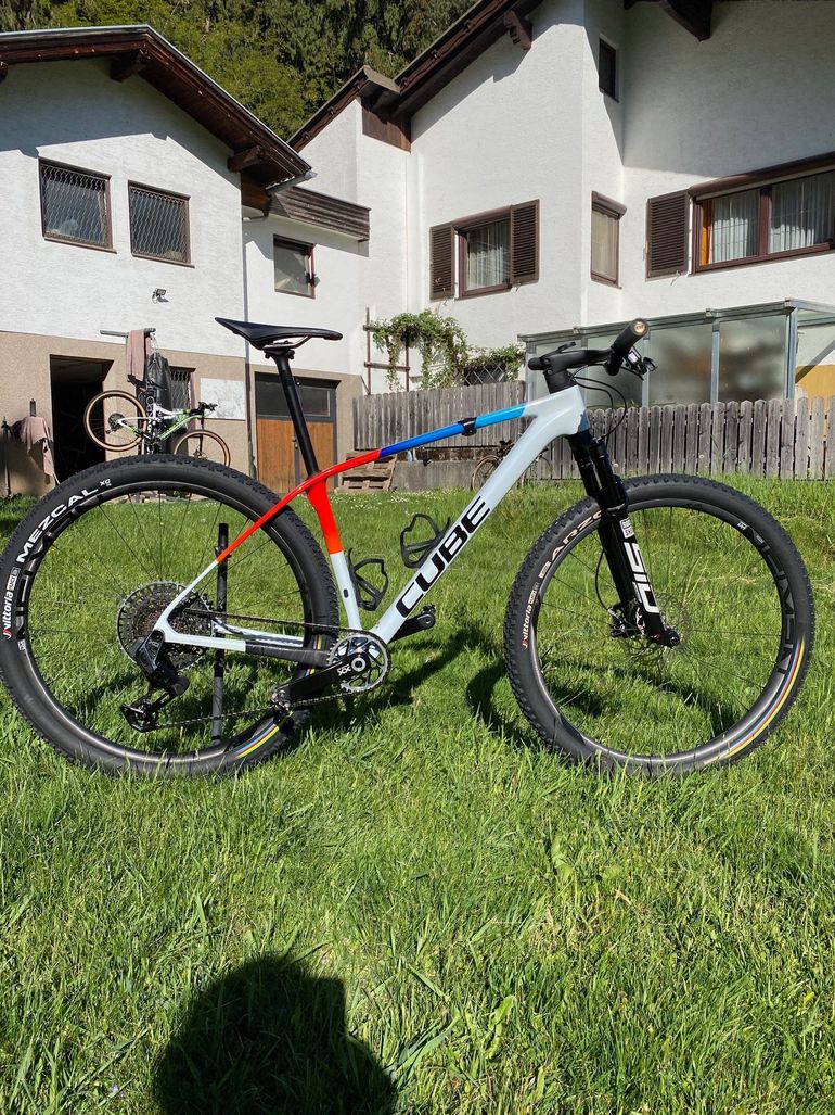 Used CUBE PHENIX C:68X, SLX 2025 2025 Mountainbike — image 1 of 12