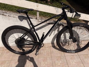 Tweedehands Mondraker CHRONO DC 2023 2023 MTB