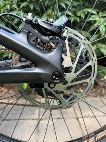 Used Giant Trance X Advanced E+, LTD 2022 2022 Mountainbike, Black, 29 — image 9 of 12