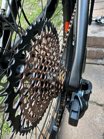 Used Giant Trance X Advanced E+, LTD 2022 2022 Mountainbike, Black, 29 — image 11 of 12