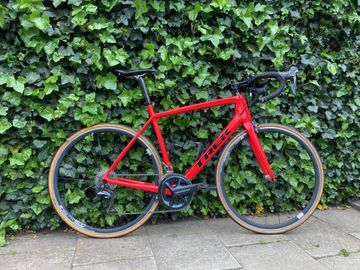 Tweedehands Trek Madone 5.2 H2 Compact 2014 2014 Road & Gravel — afbeelding 1 van 5